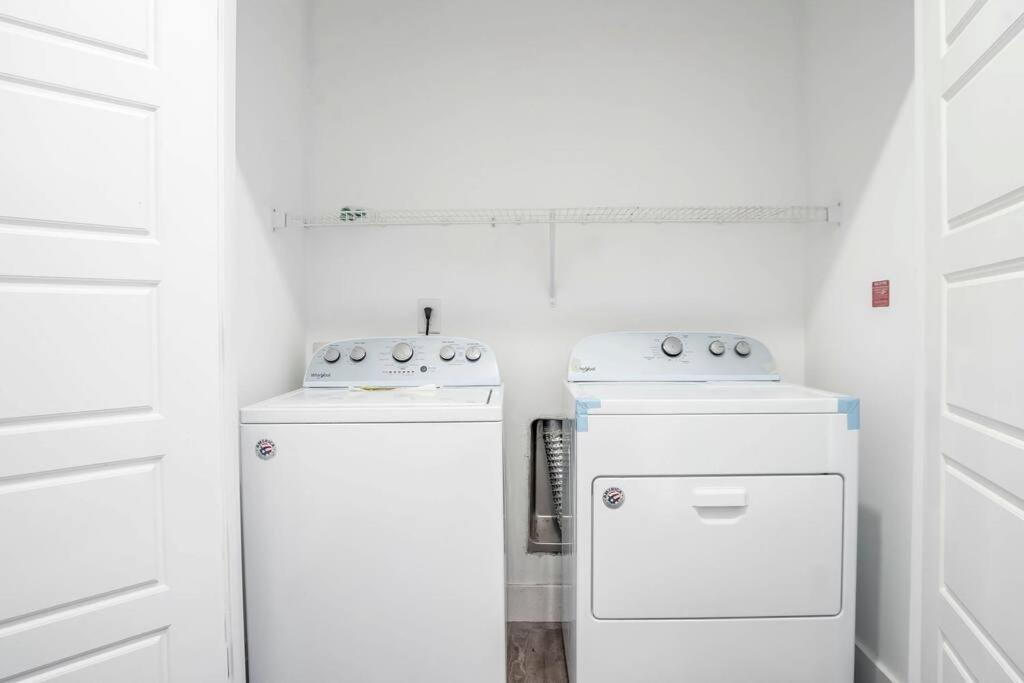 Swanky Atlanta Apartment Екстериор снимка